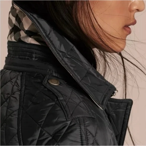 Burberry Finsbridge Black Quilted Belted Hooded Jacket Coat